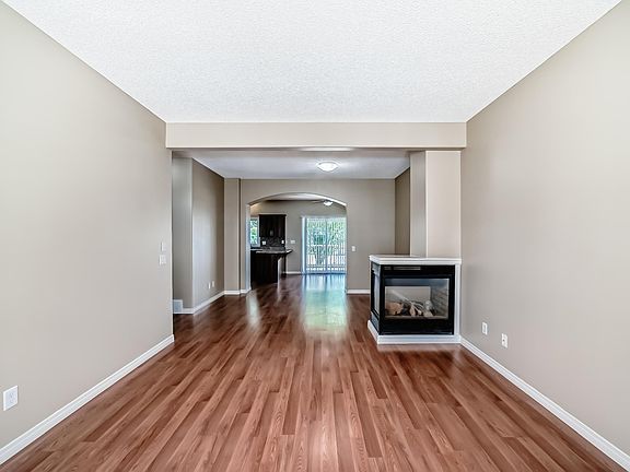 3rd image of 5102 30th Ave #4
