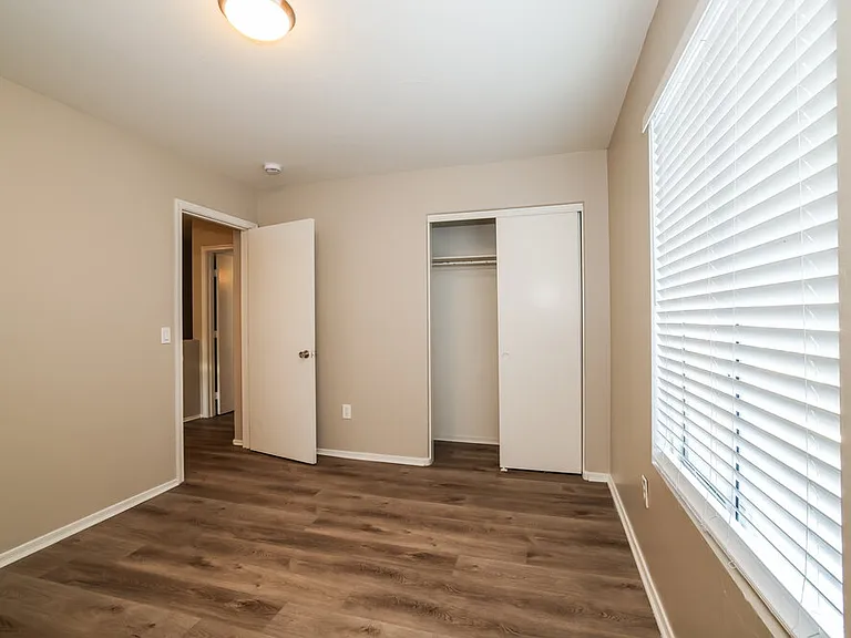 4025 W Park St — Photo 11