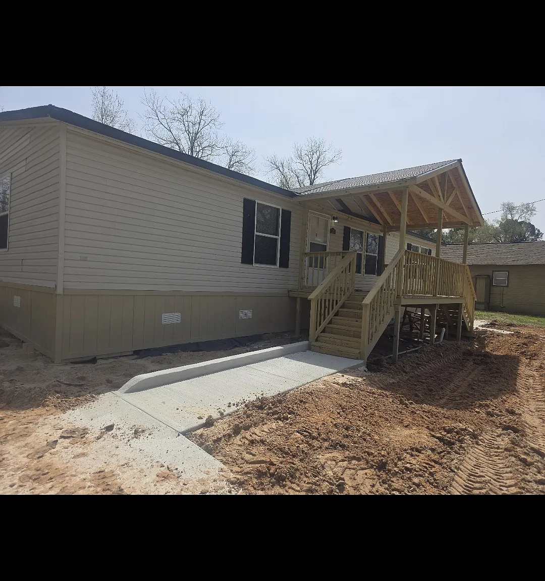 4 bed, 2000 sqft, $1,500 — Photo 2