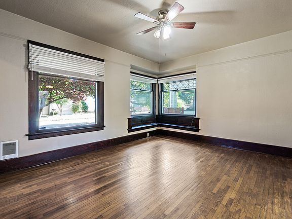 5th image of 2104 S 8th St #1