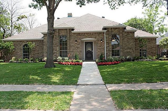 1st image of 406 Pebblecreek Dr