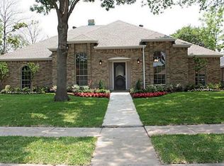 406 Pebblecreek Dr, Garland, TX 75040