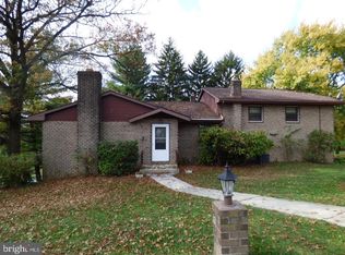 2276 Ridge Rd, York, PA 17406