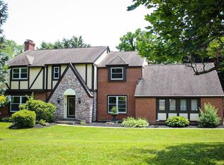 4702 Parkview Dr S, Emmaus, PA 18049