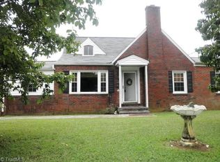 2428 Waughtown St, Winston Salem, NC 27107