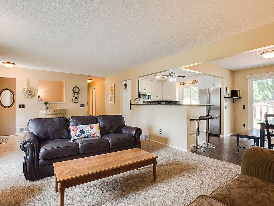 MOVE IN READY!