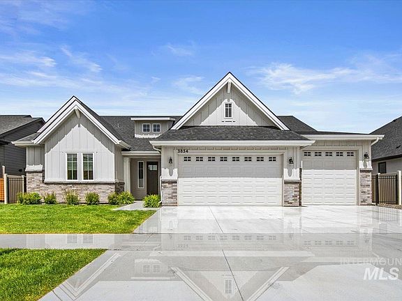 3rd image of 3834 E Englehart Ln