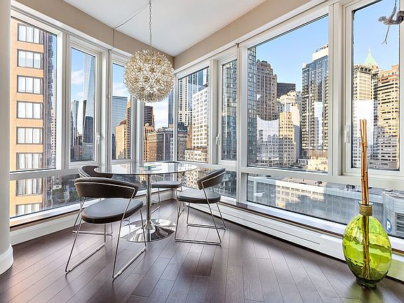 2nd image of 70 Little St W Unit 15B