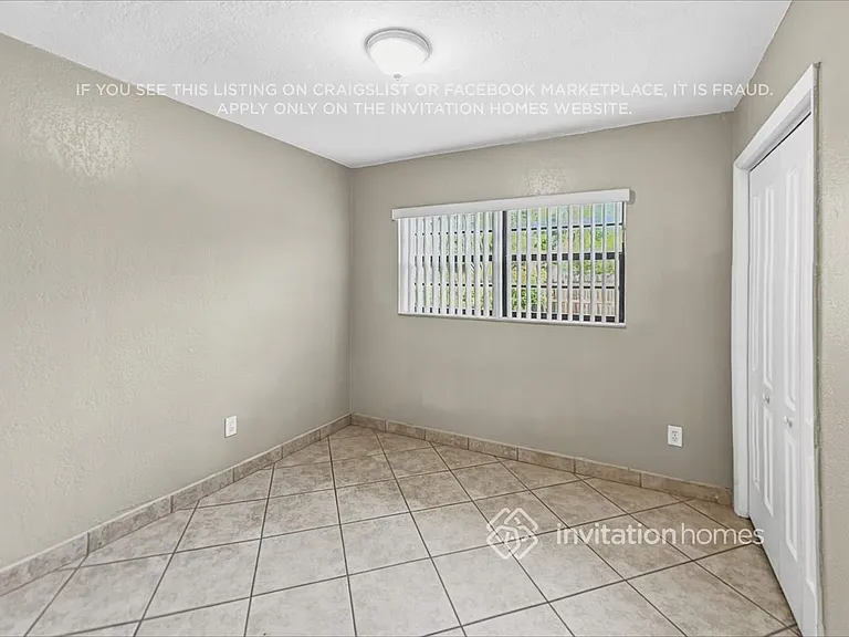 4511 SW 102nd Pl — Photo 13