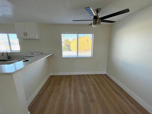 4th image of 931 W 19th St #38