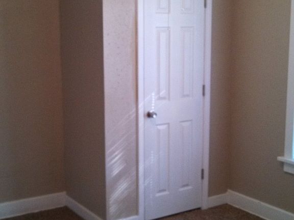 3rd image of 3708 E 72nd Ave
