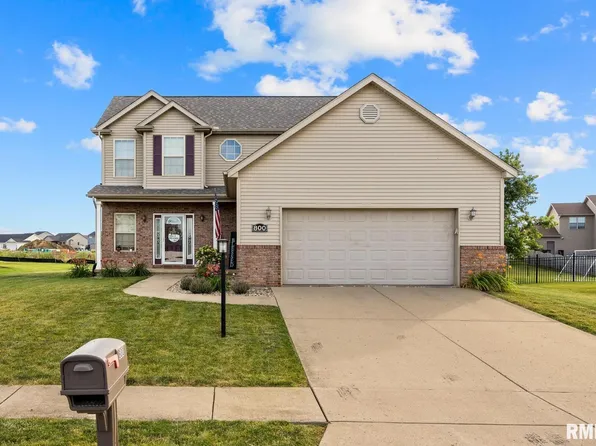 800 Grandyle Dr, Washington, IL 61571