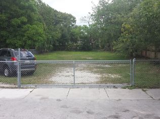 621 SW 44th Ct, Miami, FL 33134