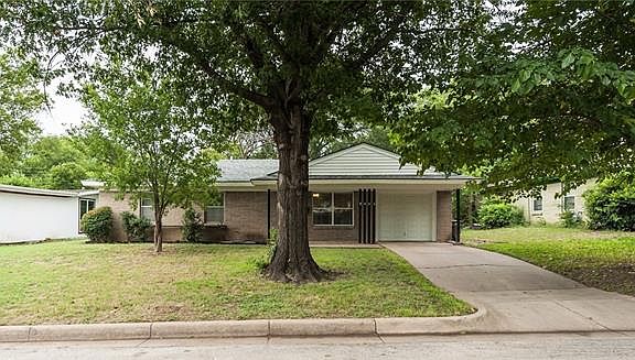 2nd image of 3844 Bonnie Dr