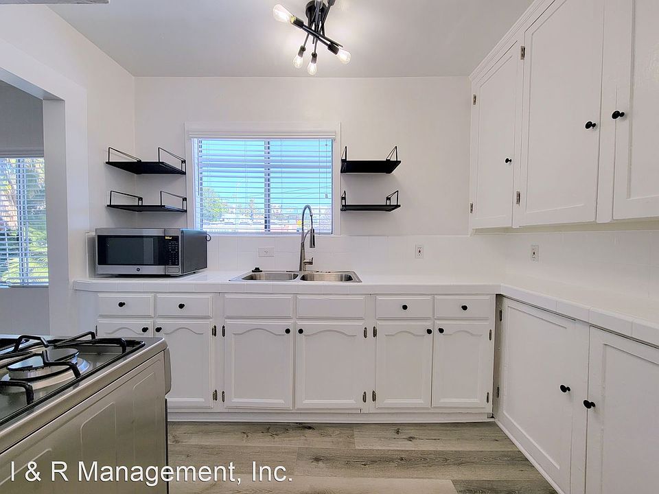 1st image of 1812-1830 Wilcox Ave #1834