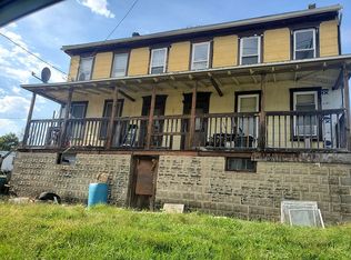 593 Old 209 Rd, Tamaqua, PA 18252
