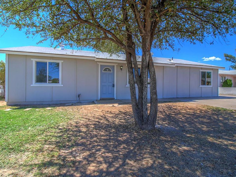 1st image of 2832 N 70th Dr