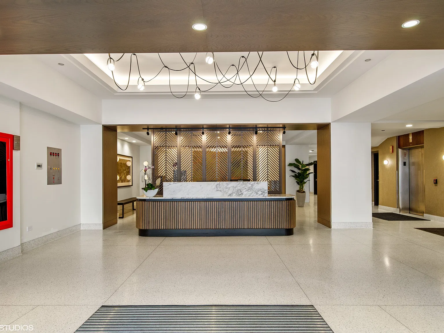 1 bed, 1163 sqft, $2,950 — Photo 2