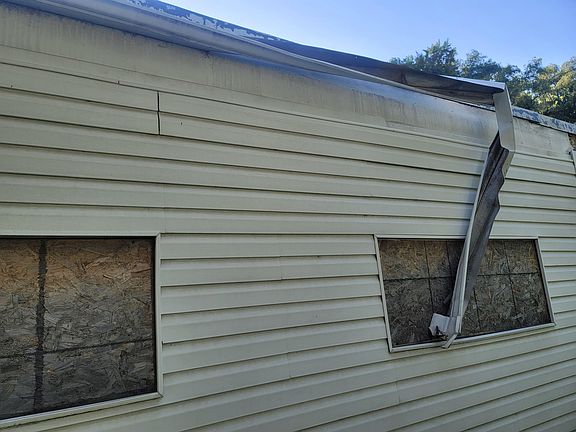 4th image of 2708-L Avenue St N