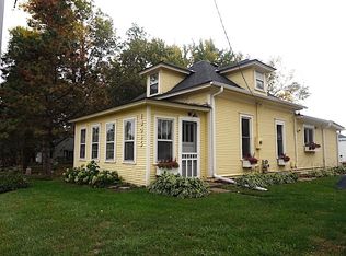 19045 Hamel Rd, Plymouth, MN 55446