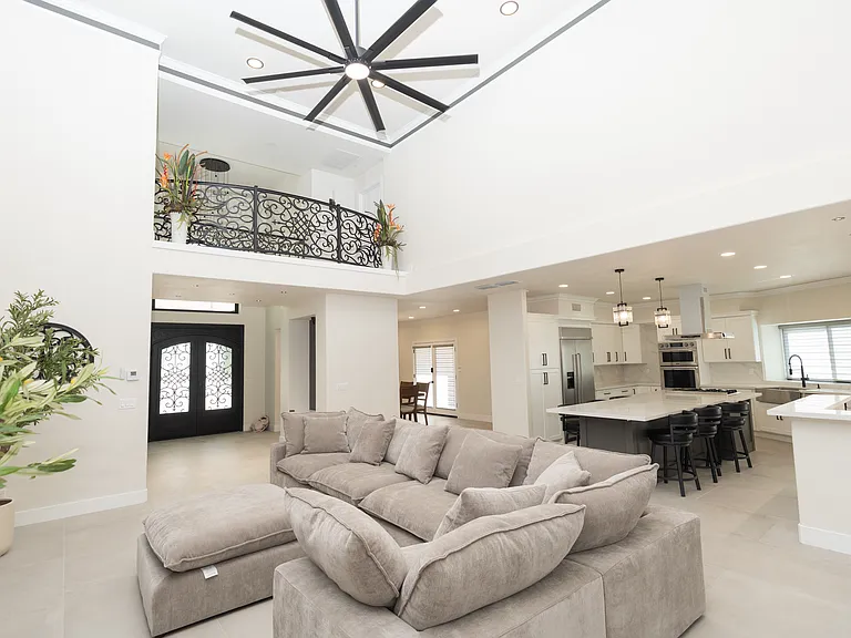 2589 W Lake Van Ness Cir — Photo 7