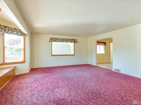 4th image of 143 Dora Ave