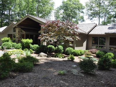 1137 Vista Way, Banner Elk, NC, 28646