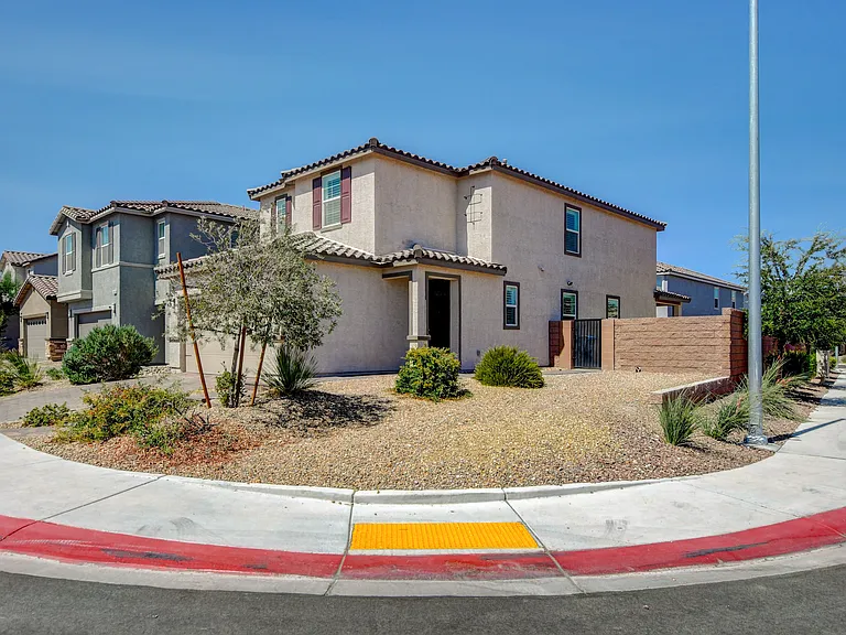 6458 Blue Ember Ave — Photo 4
