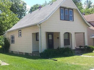 3933 Boulevard Pl, Indianapolis, IN 46208