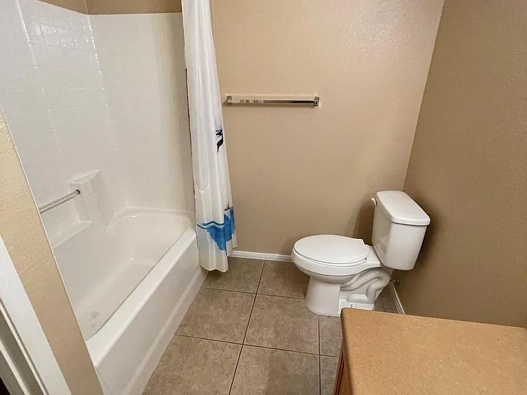 904 Domnus Ln #105 — Photo 19