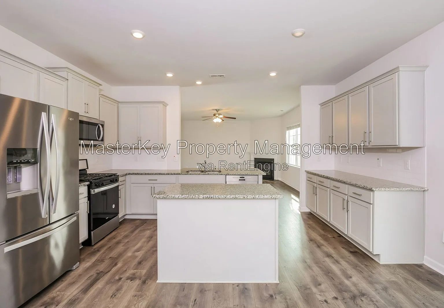 4 bed, 3.5 bath, 2803 sqft, $2,295 — Photo 4