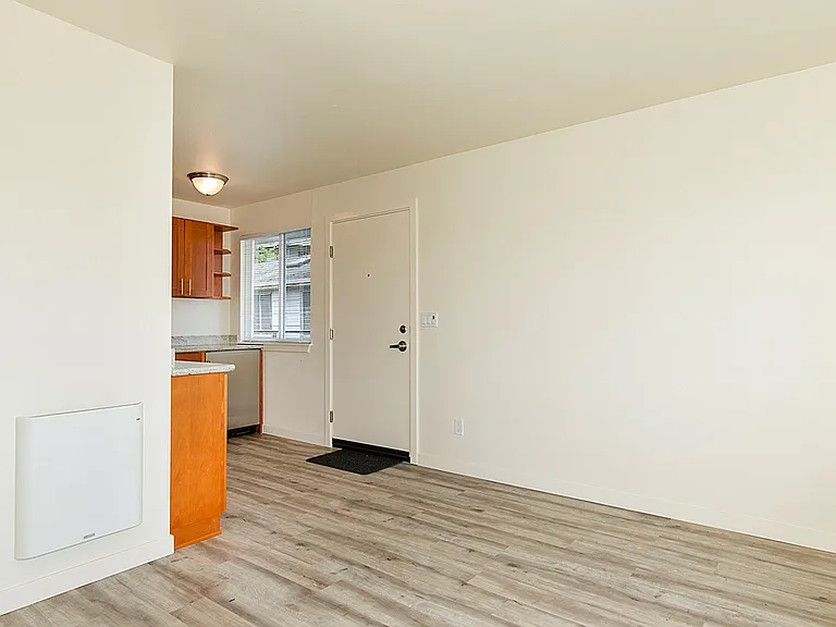 Back Nine Apartments - Located on the west slope of Queen Anne — Photo 34