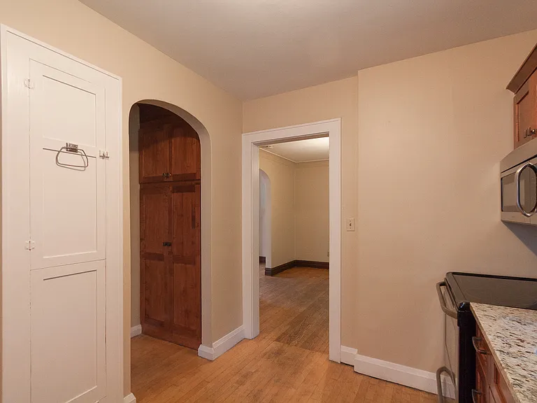2642 Kendall Ave #1 — Photo 7