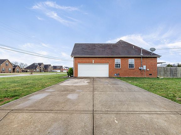 2nd image of 1151 Stratus Dr