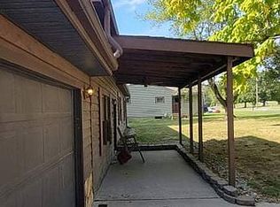 1101 Front St, Central City, KY 42330