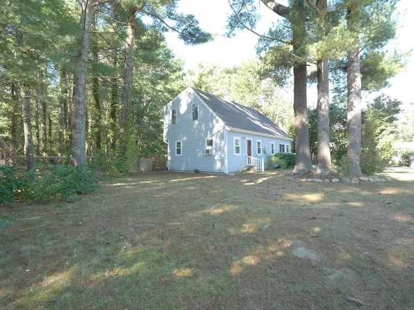 14 Packard St, Plymouth, MA 02360