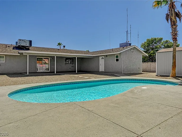 1580 Quarter Horse Dr — Photo 46
