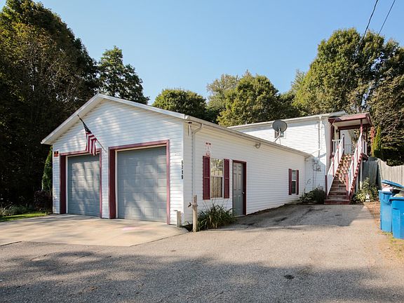 5719 douglas ave-102