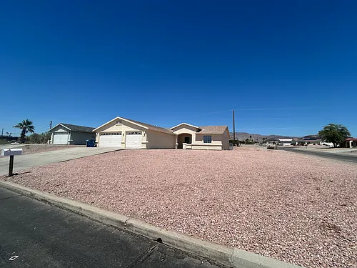730 Pueblo Dr Photo 1