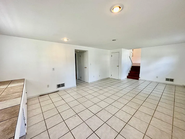 1942 Crooked Oak Dr — Photo 33