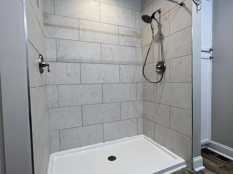 805 Gardenview Dr — Photo 26