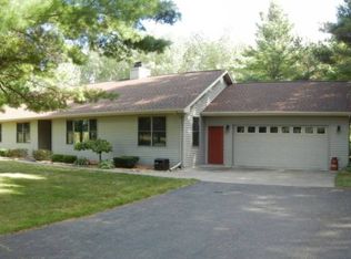 2648 E Shaffer Rd, Midland, MI 48642