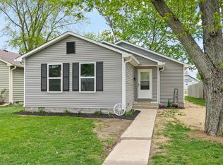119 S 12th Ave, Beech Grove, IN 46107