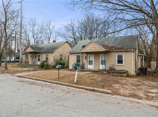 808 Amos St, High Point, NC 27260