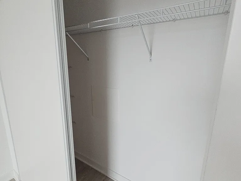 2782 Barton St E #913 — Photo 6