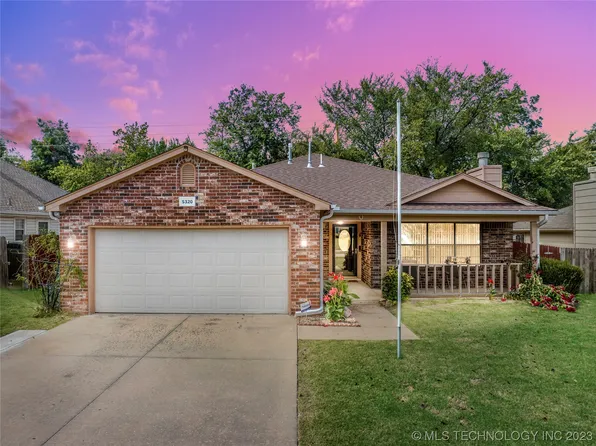 5320 Redbud Pl, Sand Springs, OK 74063