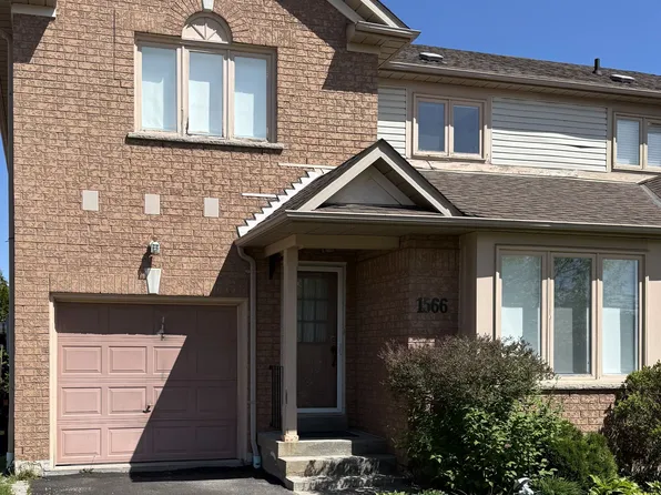1566 Arcadia Sq, Pickering, ON L1V 6W6