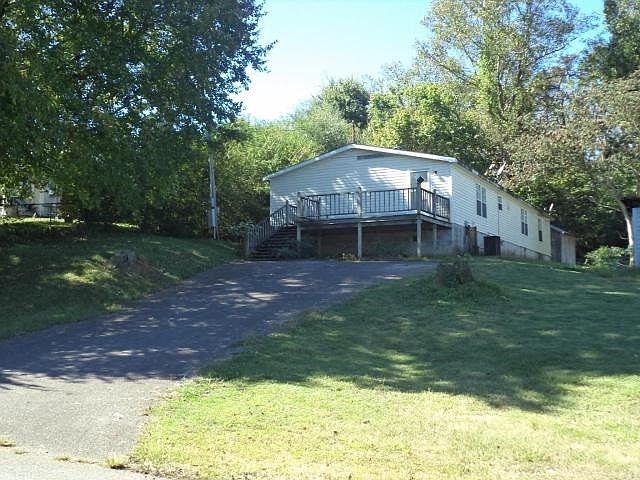 1st image of 527 N Chamberlain Ave