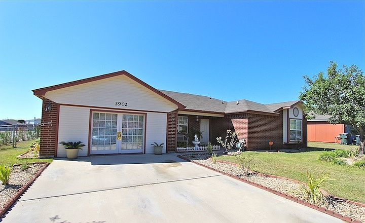 1st image of 3902 Seahorse Dr