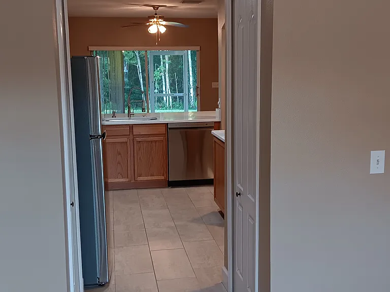 16404 Rollingbrook Dr — Photo 7
